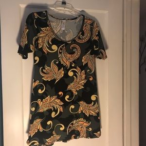 Lularoe Perfect T